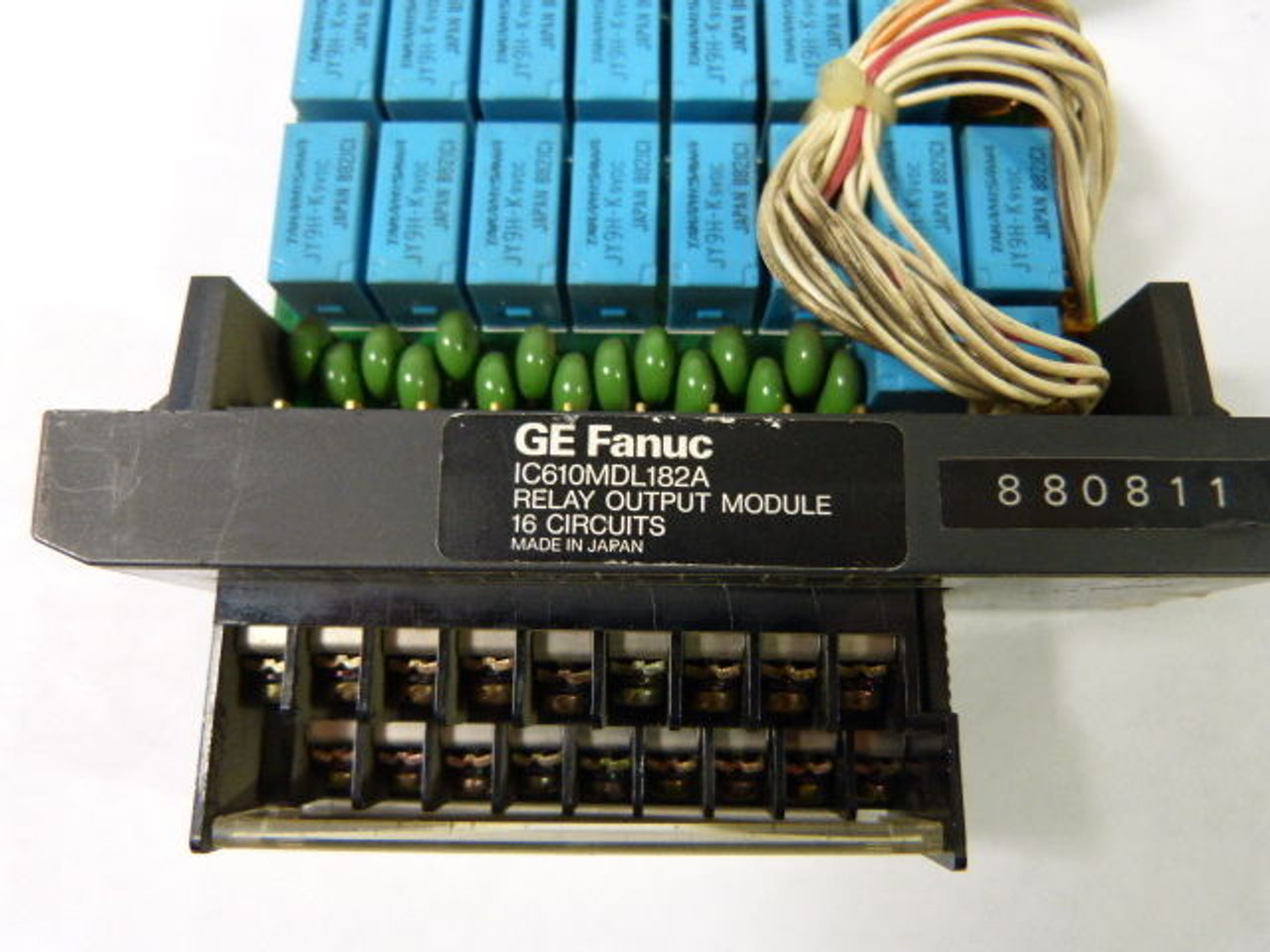 GE Fanuc IC610MDL182A CPU Output Module Relay USED