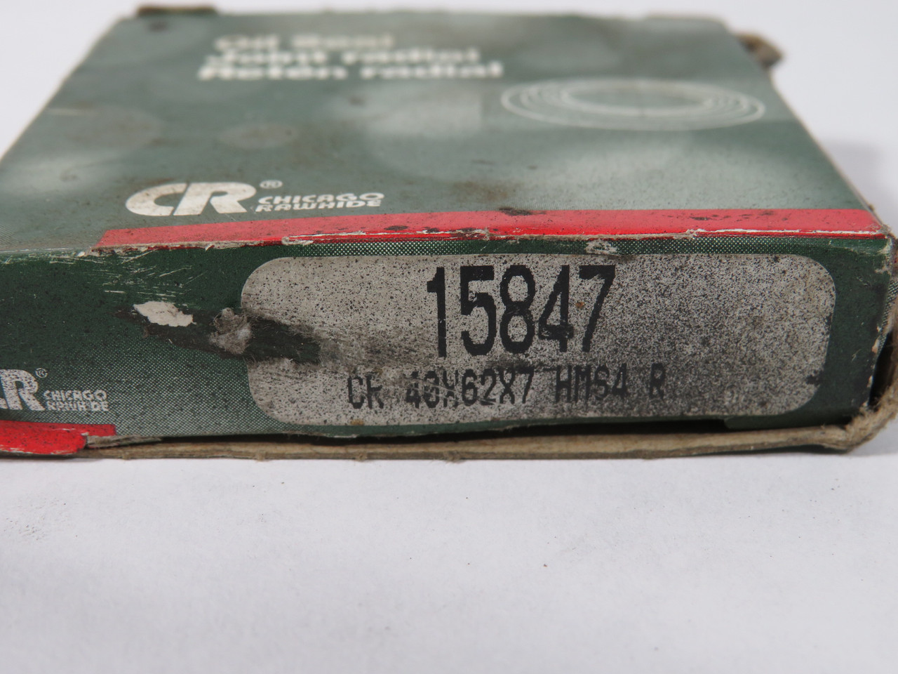 Chicago Rawhide 15847 Oil Seal 40x62x7mm SHELF WEAR NEW