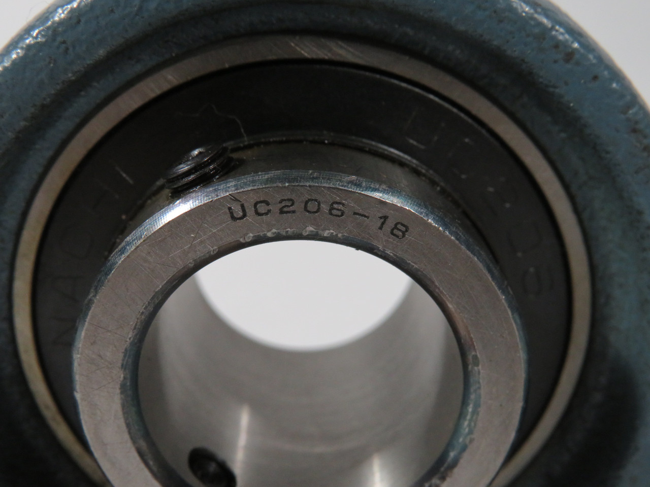 Nachi UCP206-18 Pillow Block Bearing 2-Bolt 1-1/8" Bore SHELF WEAR NOP