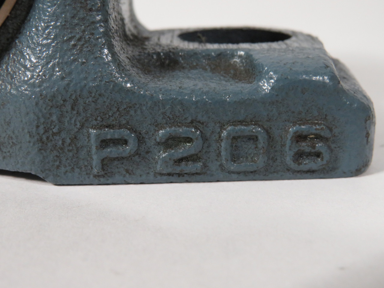 Nachi UCP206-18 Pillow Block Bearing 2-Bolt 1-1/8" Bore NO GREASE FITTING NOP