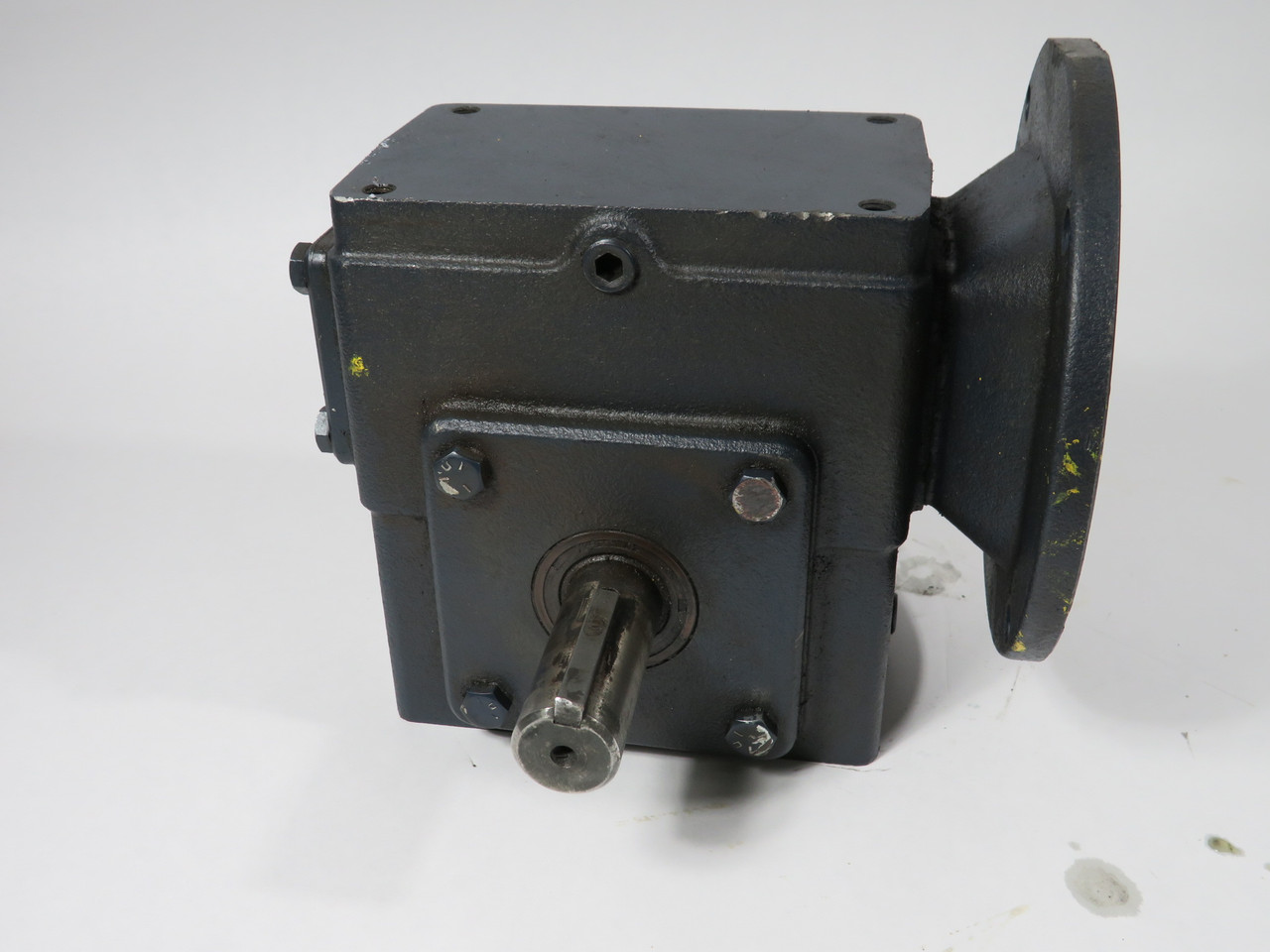 Leeson BMQ621-30-2-56 Gear Reducer 30:1 Ratio 759lb-in 0.90HP@1750RPM USED