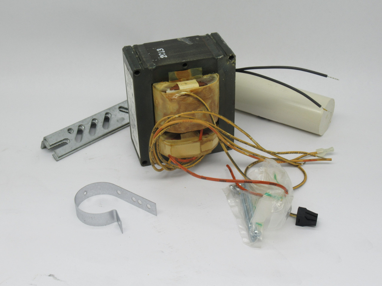 Advance 71A60A1-001D Core & Coil Ballast Kit 1-400W 120/277/347V 60Hz USED