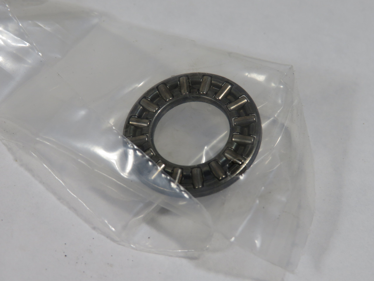 Schaeffler INA TC815/0-5-HLA Thrust Needle Roller Bearing 15/16" OD 1/2" ID NEW