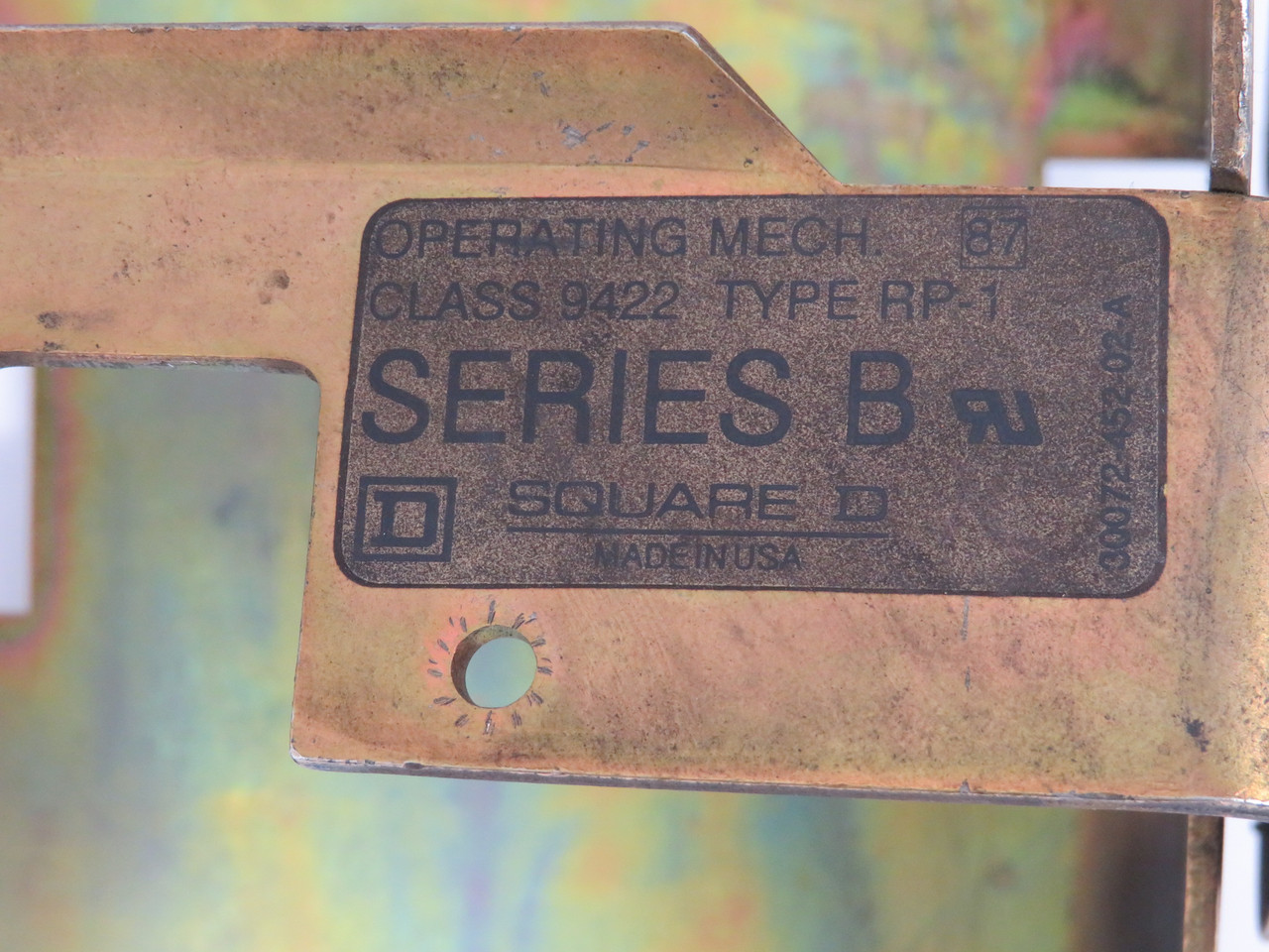 Square D 9422RP1 Series B Operating Mechanism Assembly C/W Handle 250A 600V USED