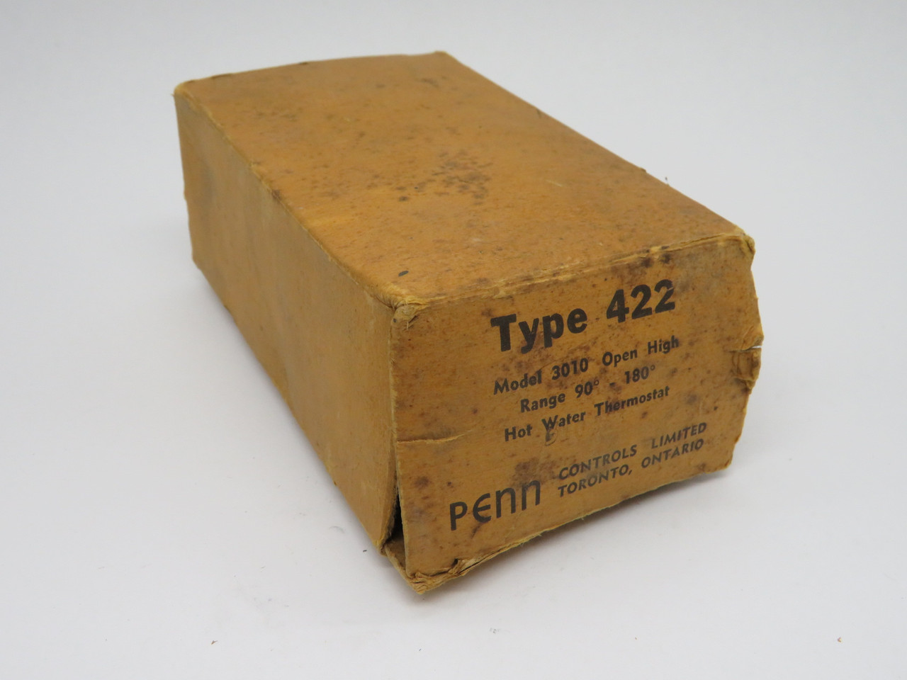 Penn Controls Type 422 Hot Water Thermostat Model 3010 90-180 Deg 115V 26A NEW