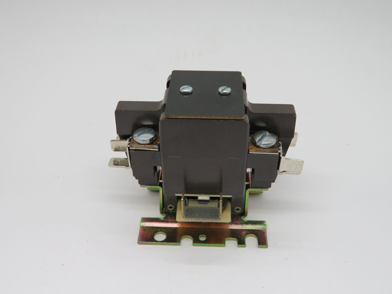 Danfoss DP20-2A0 Definite Purpose Contactor Type 30A020 24VAC 50/60Hz NEW