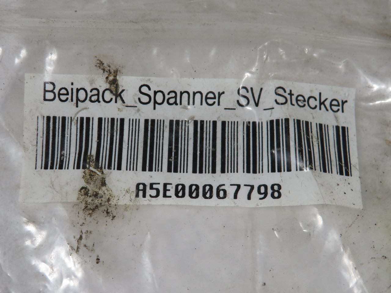 Siemens A5E00067798 Enclosure Mounting Kit 4 Pieces NWB