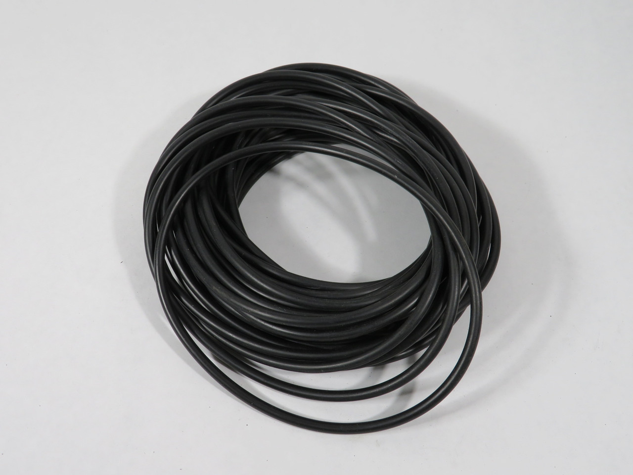 Pneutech Rousseau 02358N7 2-358/N70 O-Ring 5.625x6x0.210" Lot of 31 NWB