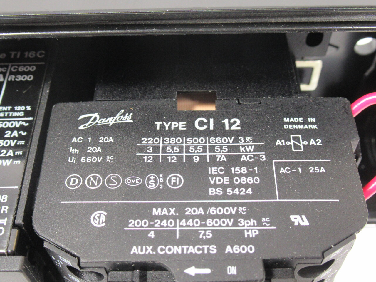 Danfoss DOL Starter CI 12 500/600V 50/60Hz 6.0-9.2A Start/Stop/Reset Metal NOP