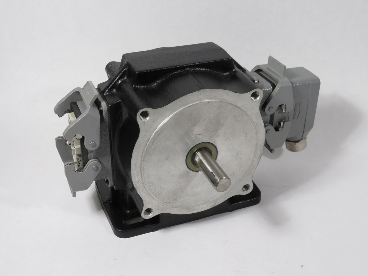 Dynapar H5606001643 Incremental Encoder 600 PPR 5/8" Shaft 5-26V SHELF WEAR NOP