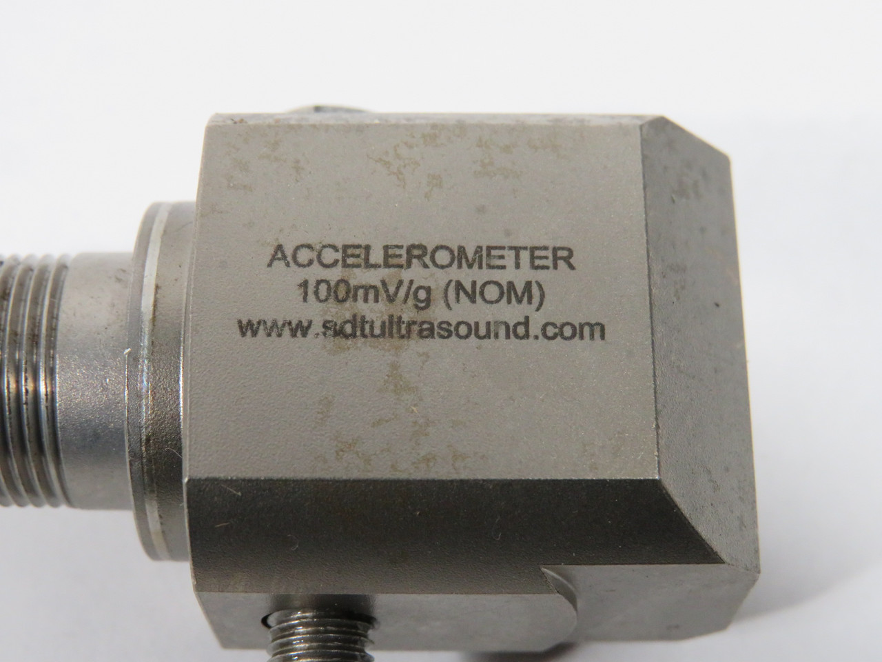SDT AC208-1D-SDT High Temperature IEPE Accelerometer 100 mV/g 2-Pin USED
