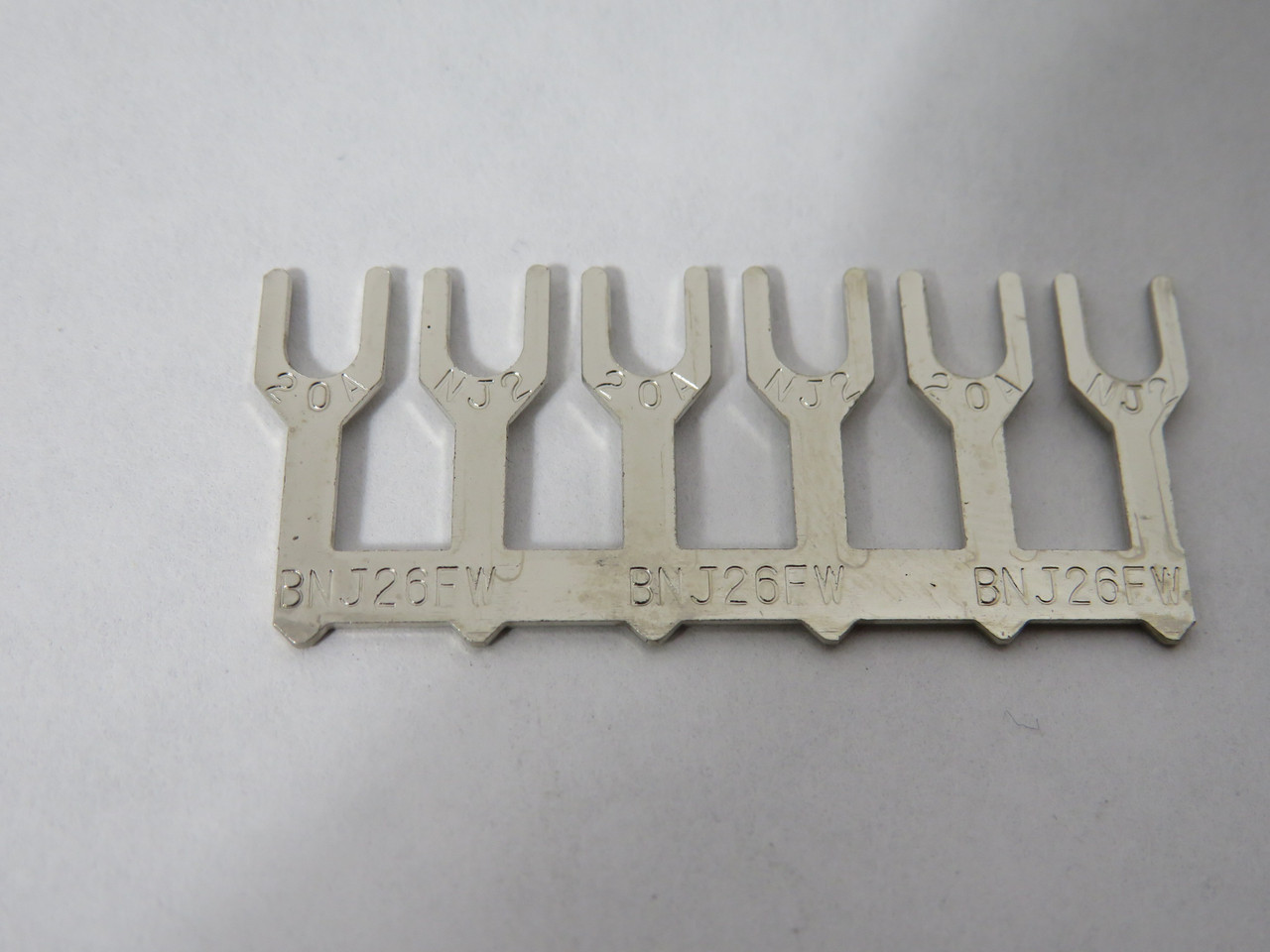 Idec BNJ26FW Terminal Block Jumper 6 Position 20A 8mm Pitch Lot of 7 NWB