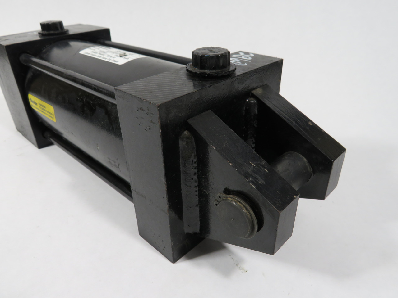 Parker 03.25BB2ANU14A5.000 Air Cylinder 3.25" Bore 5" Stroke 250 psi USED