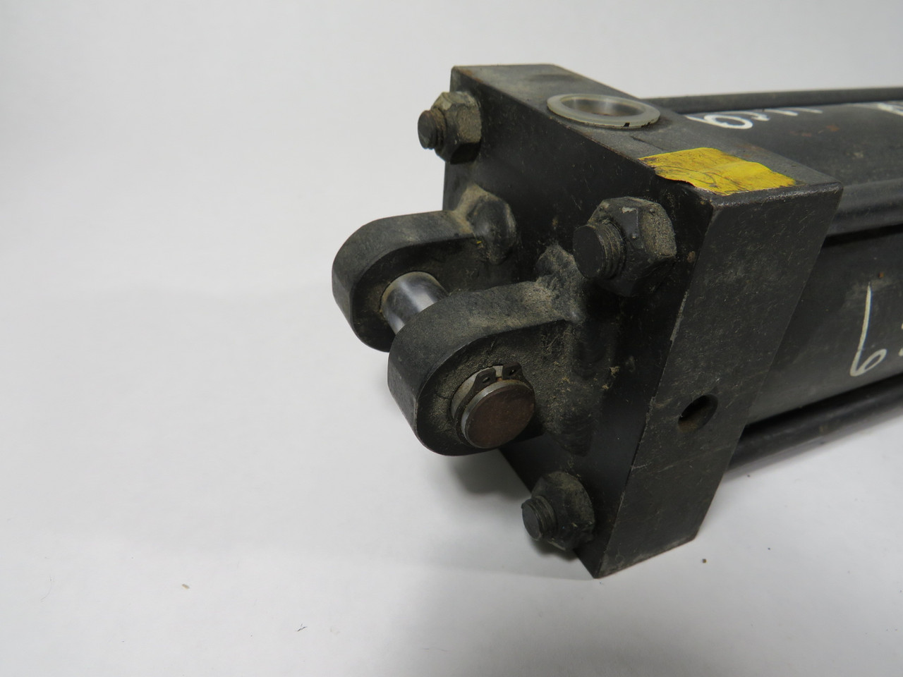 Anker-Holth Viceroy 85-02586 Hydraulic Cylinder 2-1/2" Bore 14-5/8" Stroke USED