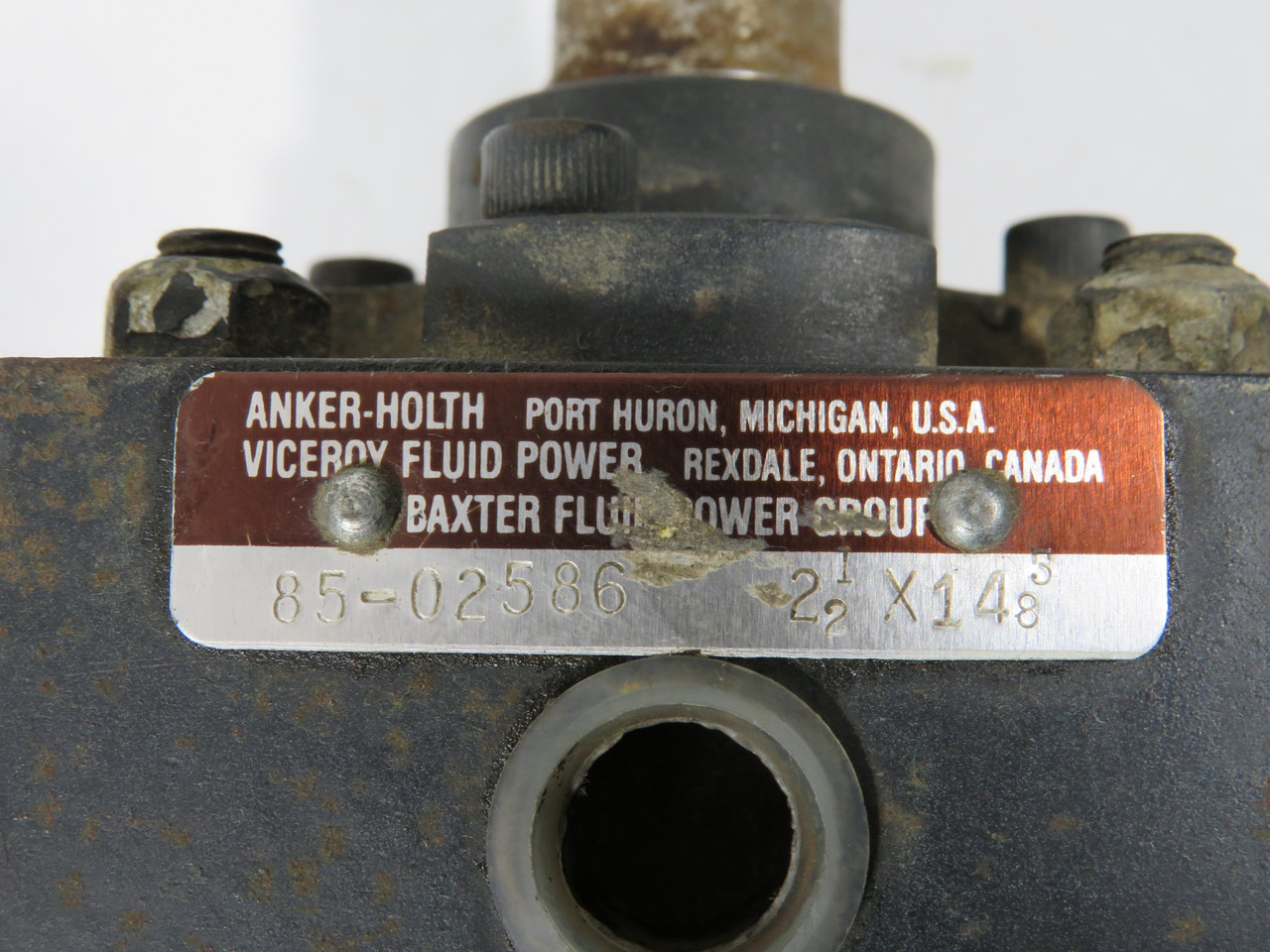 Anker-Holth Viceroy 85-02586 Hydraulic Cylinder 2-1/2" Bore 14-5/8" Stroke USED