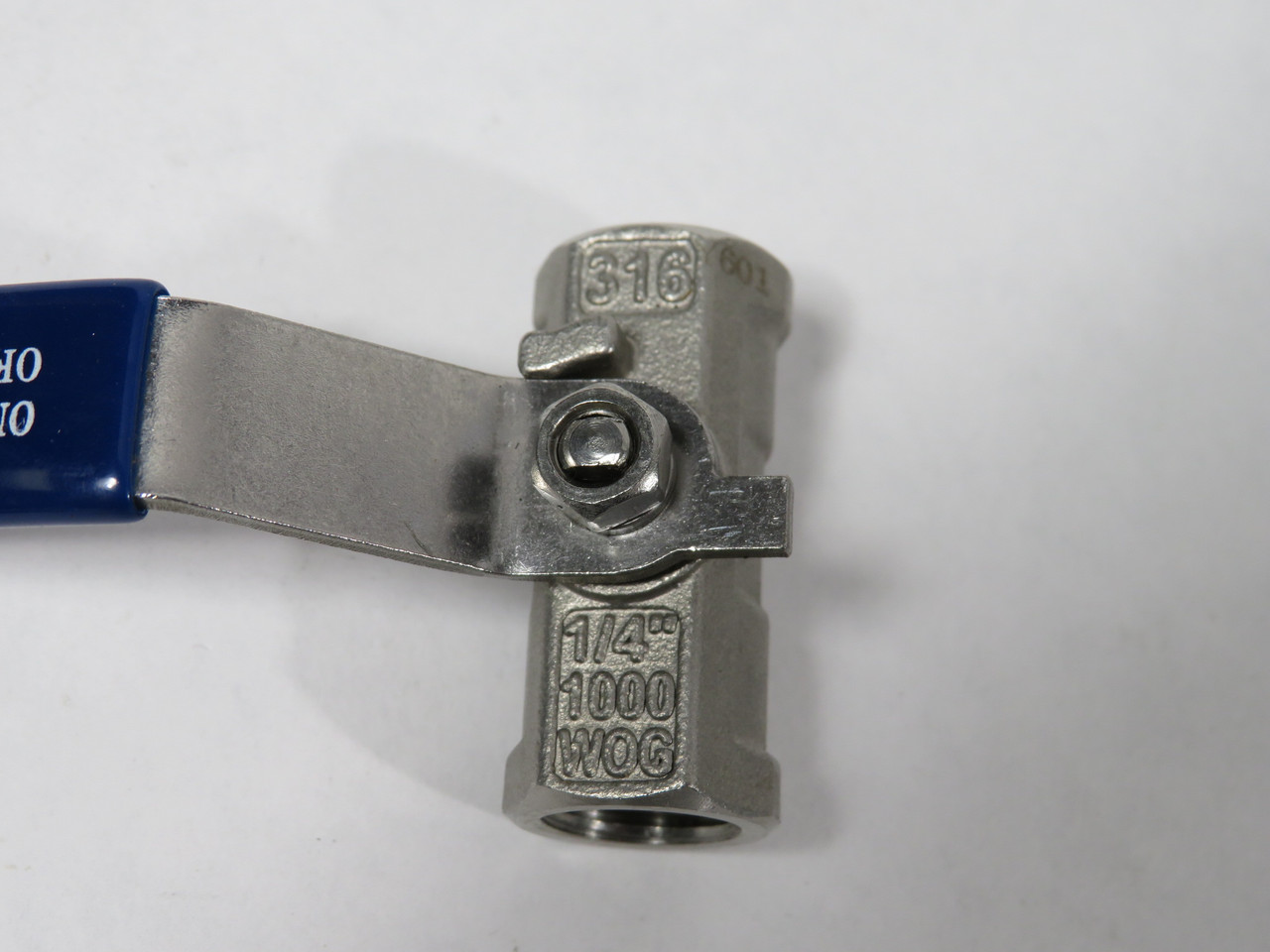 E.L 601 Stainless Steel Ball Valve 1/4" NPT 1000 WOG NOP