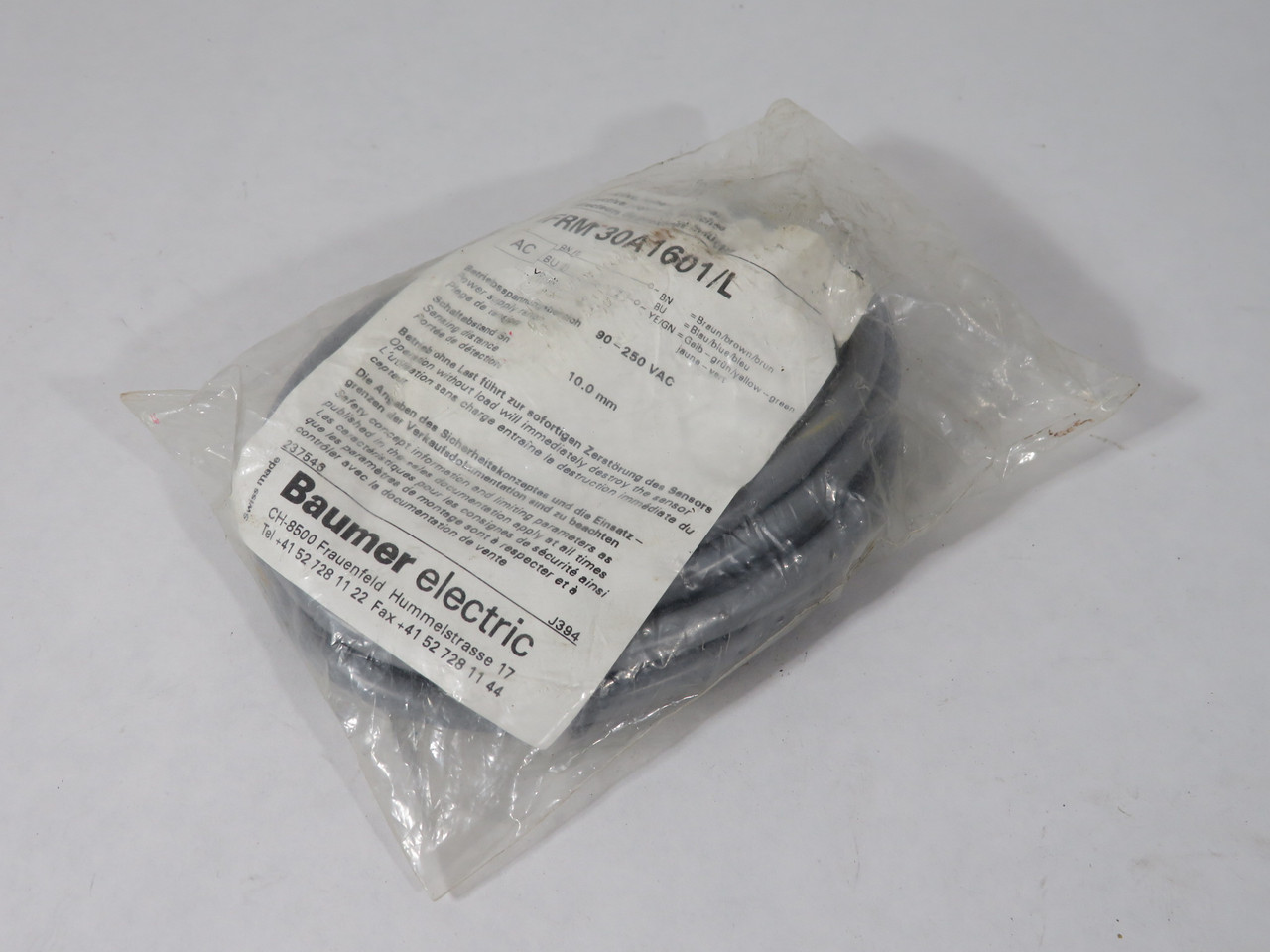 Baumer IFRM30A1601/L Inductive Proximity Switch 90-250VAC 10mm Distance NWB