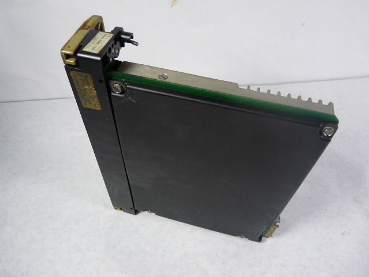 Gould B840 AS-B840-008 Reed Relay Output Module 8-Point USED