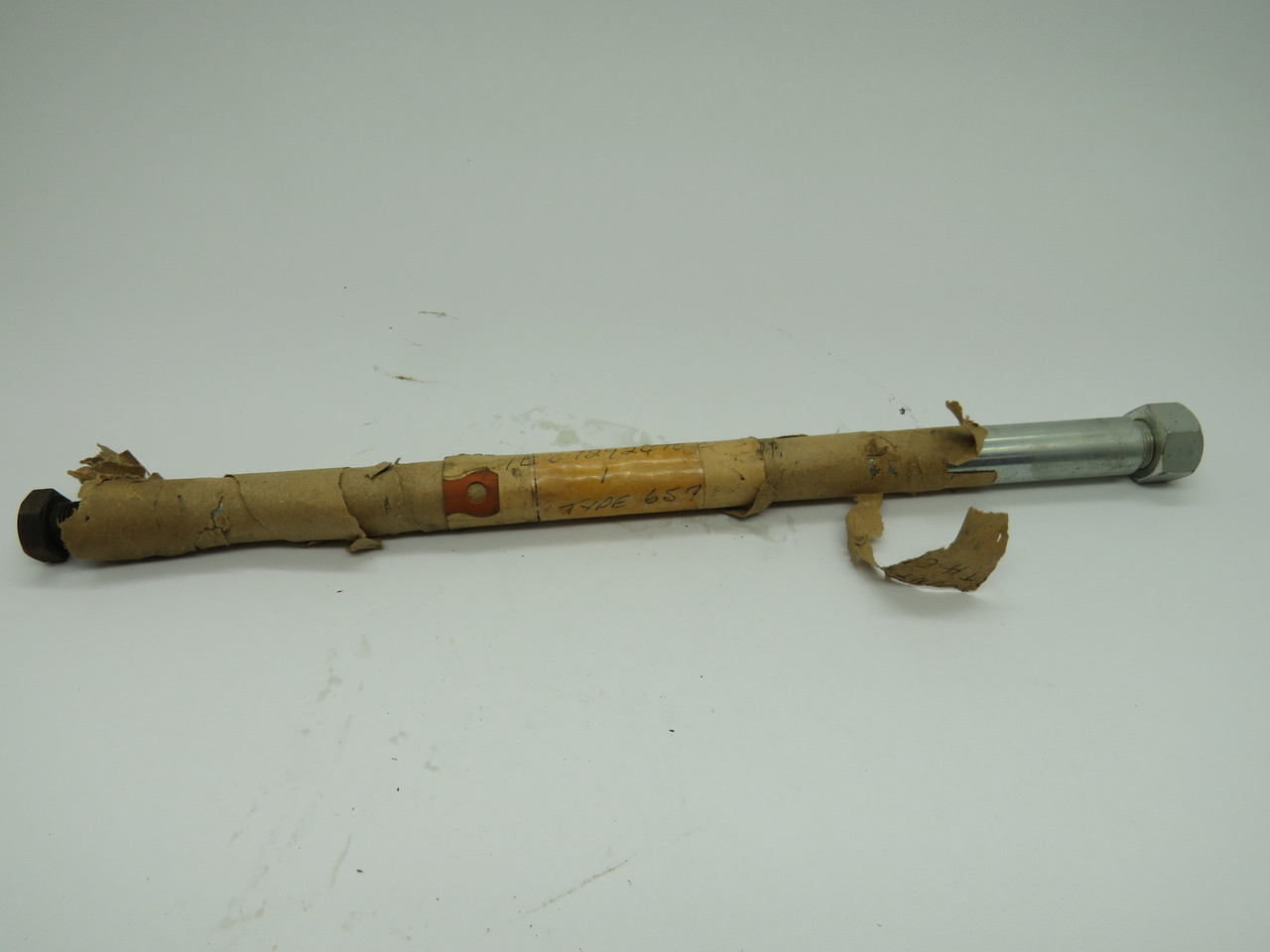 Fisher 1E872924102 Type 657 Diaphragm Rod NOP