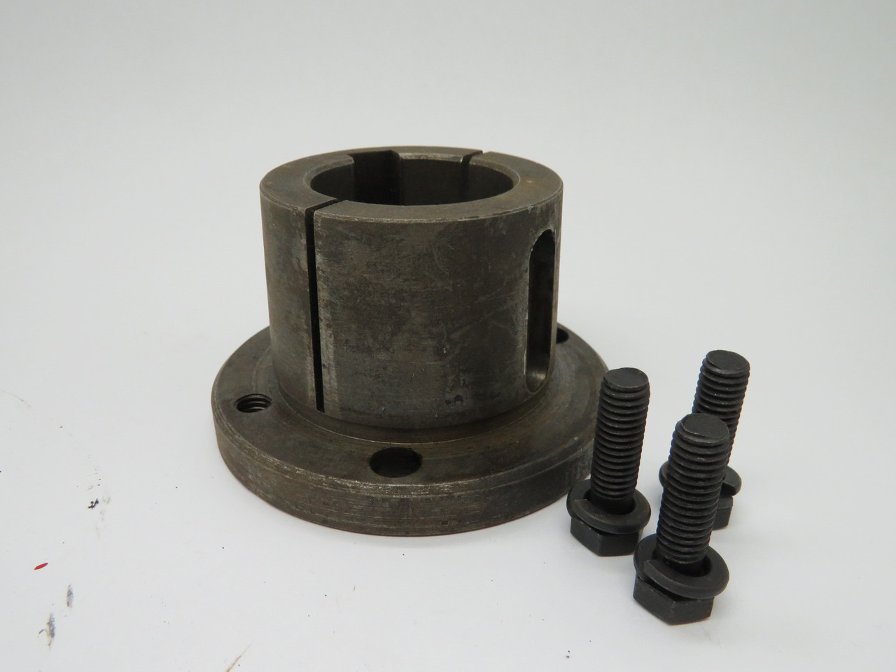 Browning Q1-1-7/8 Split Taper Bushing 2-7/8"OD 1-7/8"ID 2-1/2"LTB C/W Bolts USED