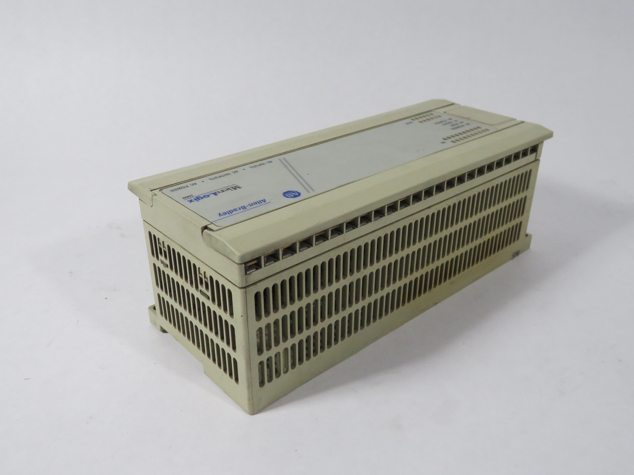 Allen-Bradley 1761-L32AAA MicroLogix Programmable Controller DAMAGED CLIPS USED