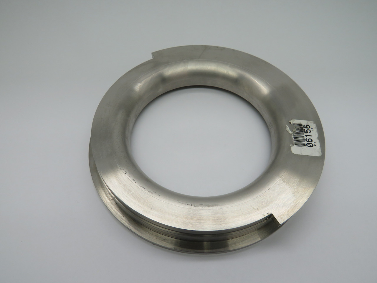 Generic 5-1/2/8-5/8 Lock Ring 5-1/2" ID 8-5/8" OD COS DMG NOP