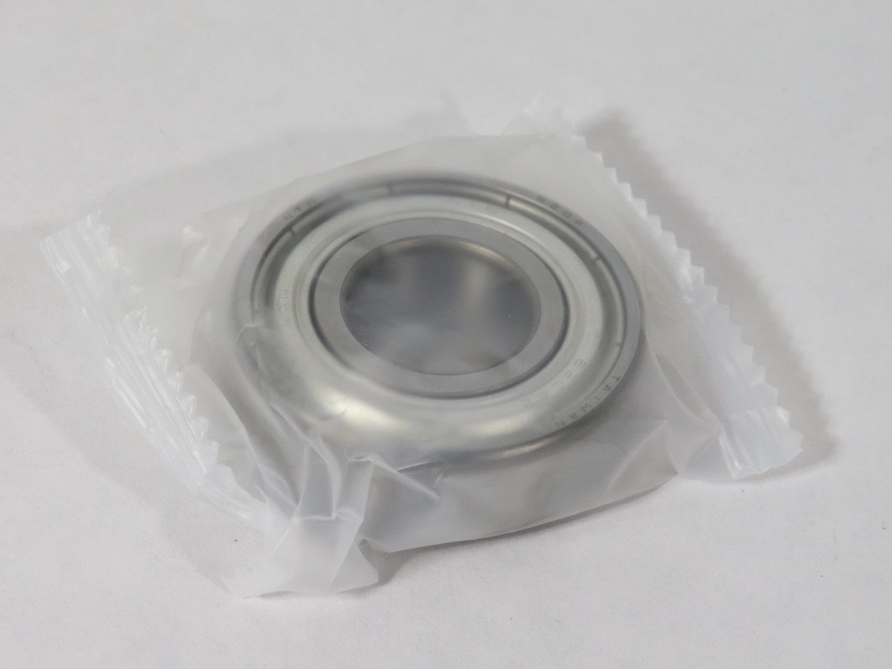 NTN 6204ZZ Deep Groove Ball Bearing 47mm OD 20mm Bore 14mm W NEW
