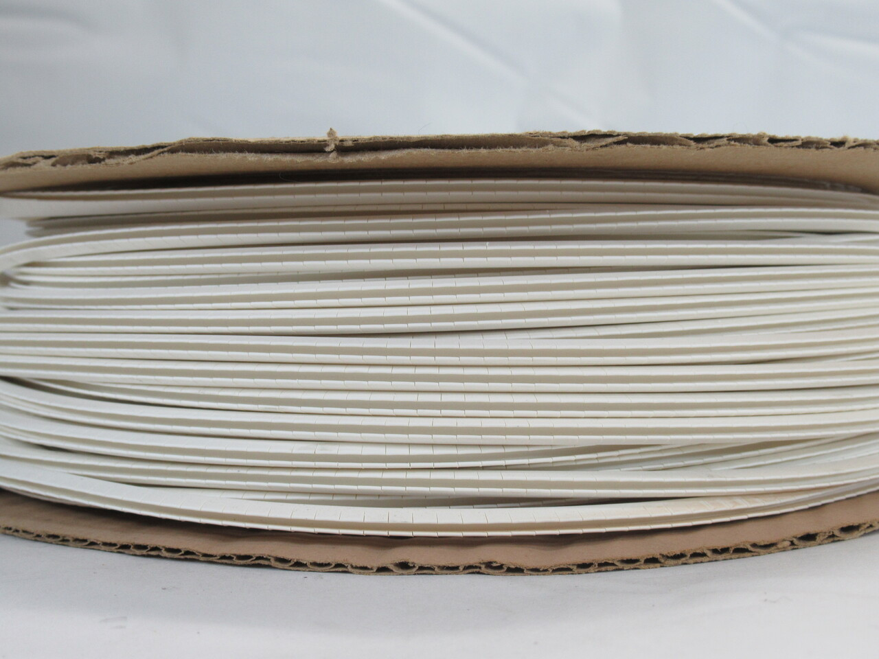 Panduit GEE99FR-CY Grommet Edging 0.062-0.099" Thick 100Ft White NOP
