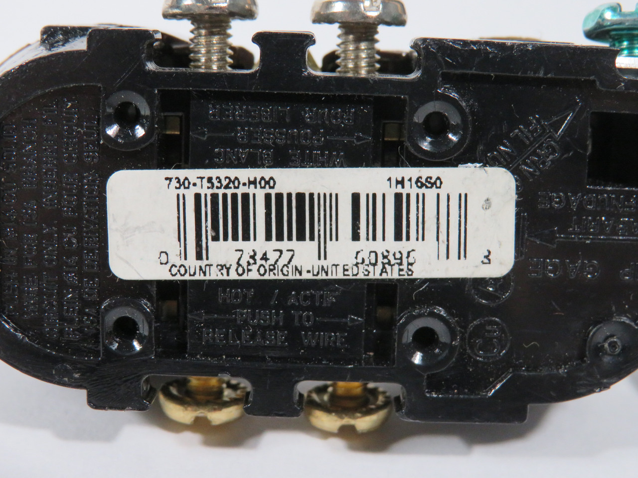 Leviton 730-T5320 Tamper-Resistant Duplex Outlet 15A 125V 3W 2P NEMA 5-15R NOP