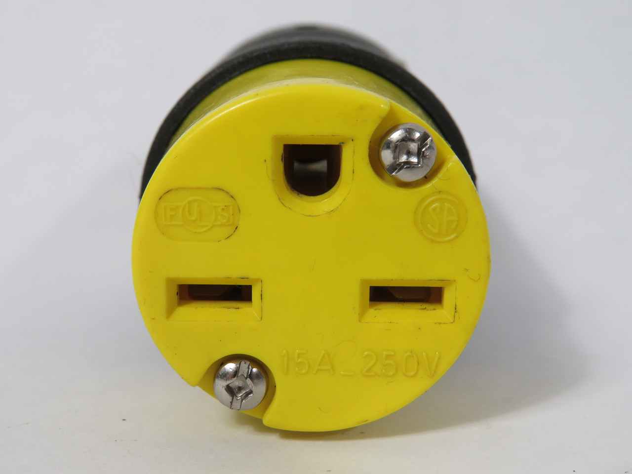 Pass & Seymour 5669-XCN Straight-Blade Connector 15A 250V 3W 2P NEMA 6-15R USED