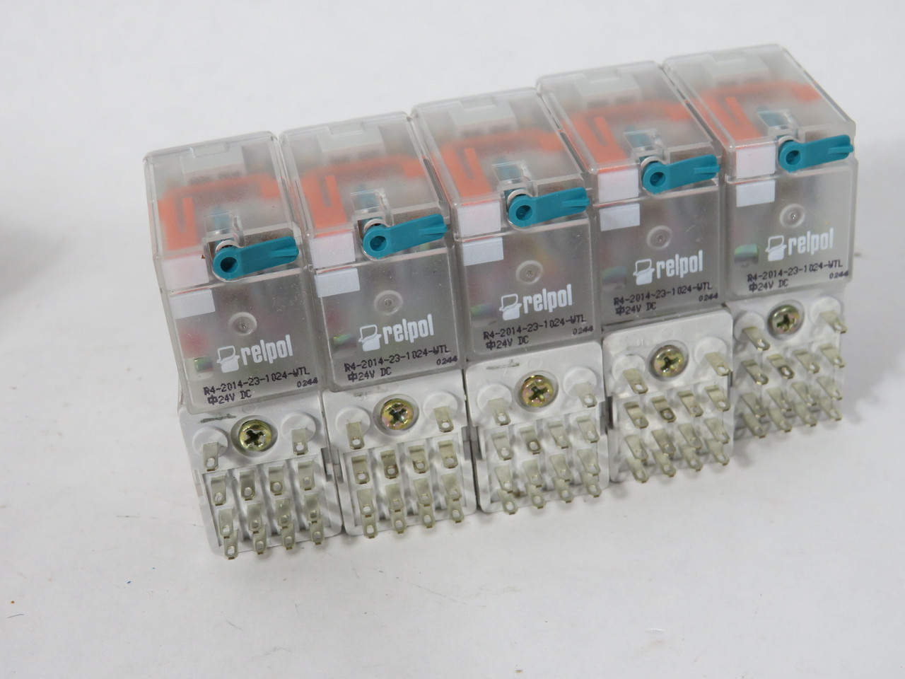 Relpol R4-2014-23-1024-WTL Plug In Relay 24VDC 12A 14-Blade 10Pk BOX DAMAGE NEW