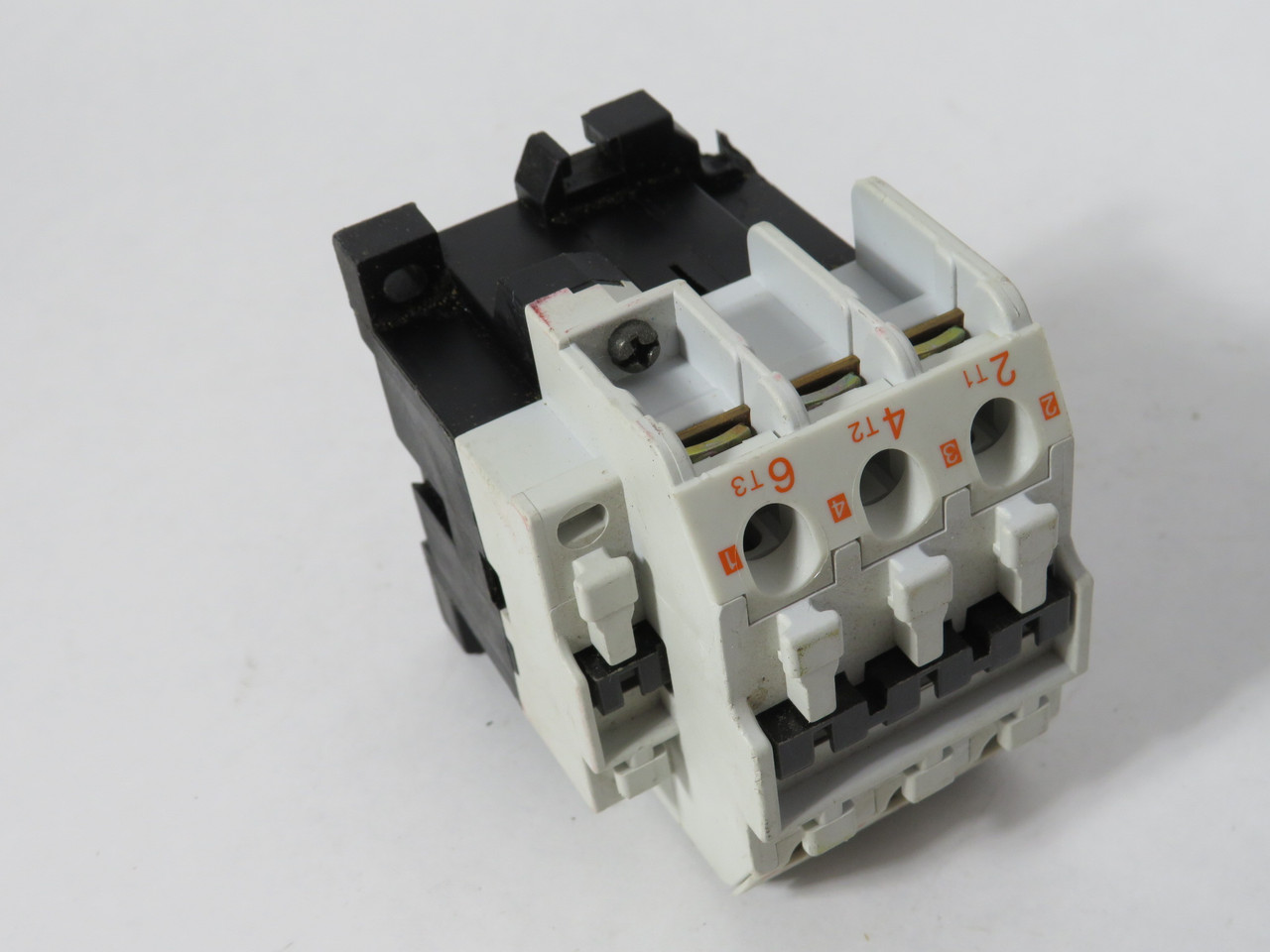 Danfoss 037H0041-94 CI 16 Contactor 500V 50Hz 600V 60Hz DAMAGED MOUNT USED