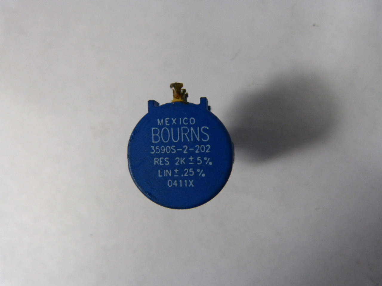Bourns 3590S-2-202 Rotary Wirewound Potentiometer 2K USED