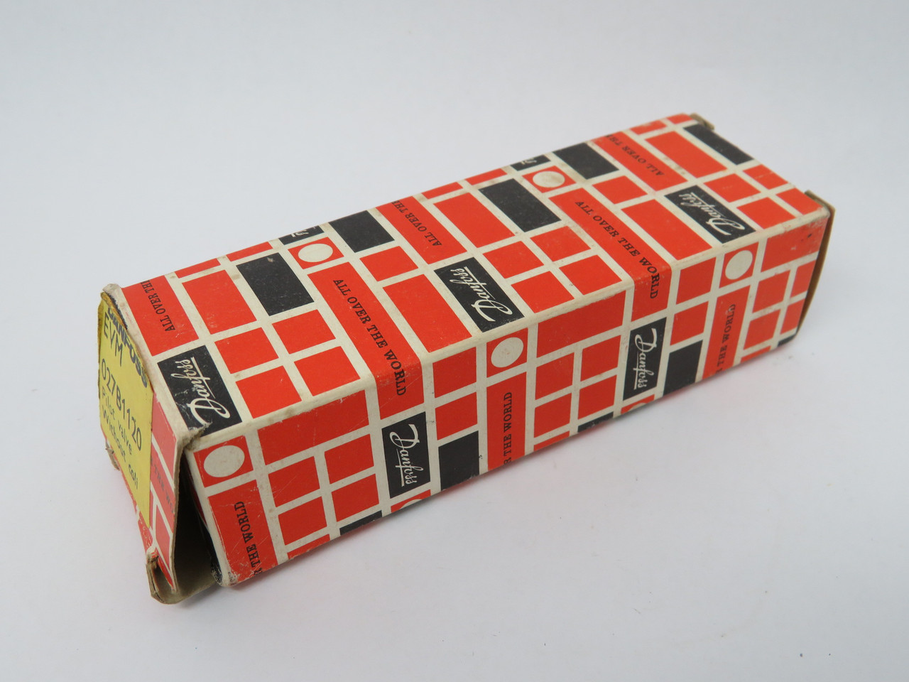 Danfoss 027B1120 EVM Pilot Valve NO COIL 65 bar 943 psig 0.393gal/min NEW