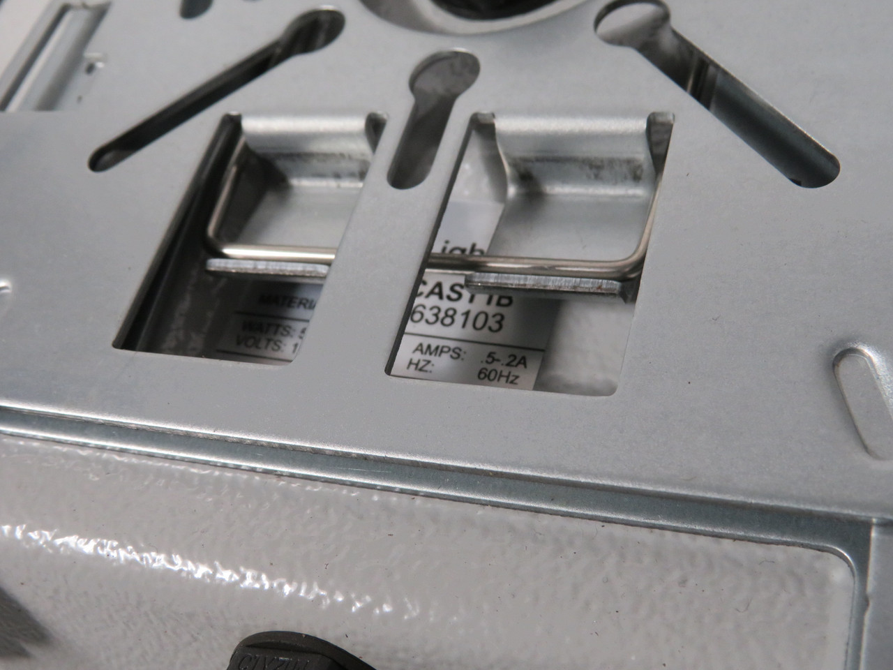 Cooper Lighting QDCAST1B LED Parking Garage/Canopy Luminaire 120-277V 60Hz USED