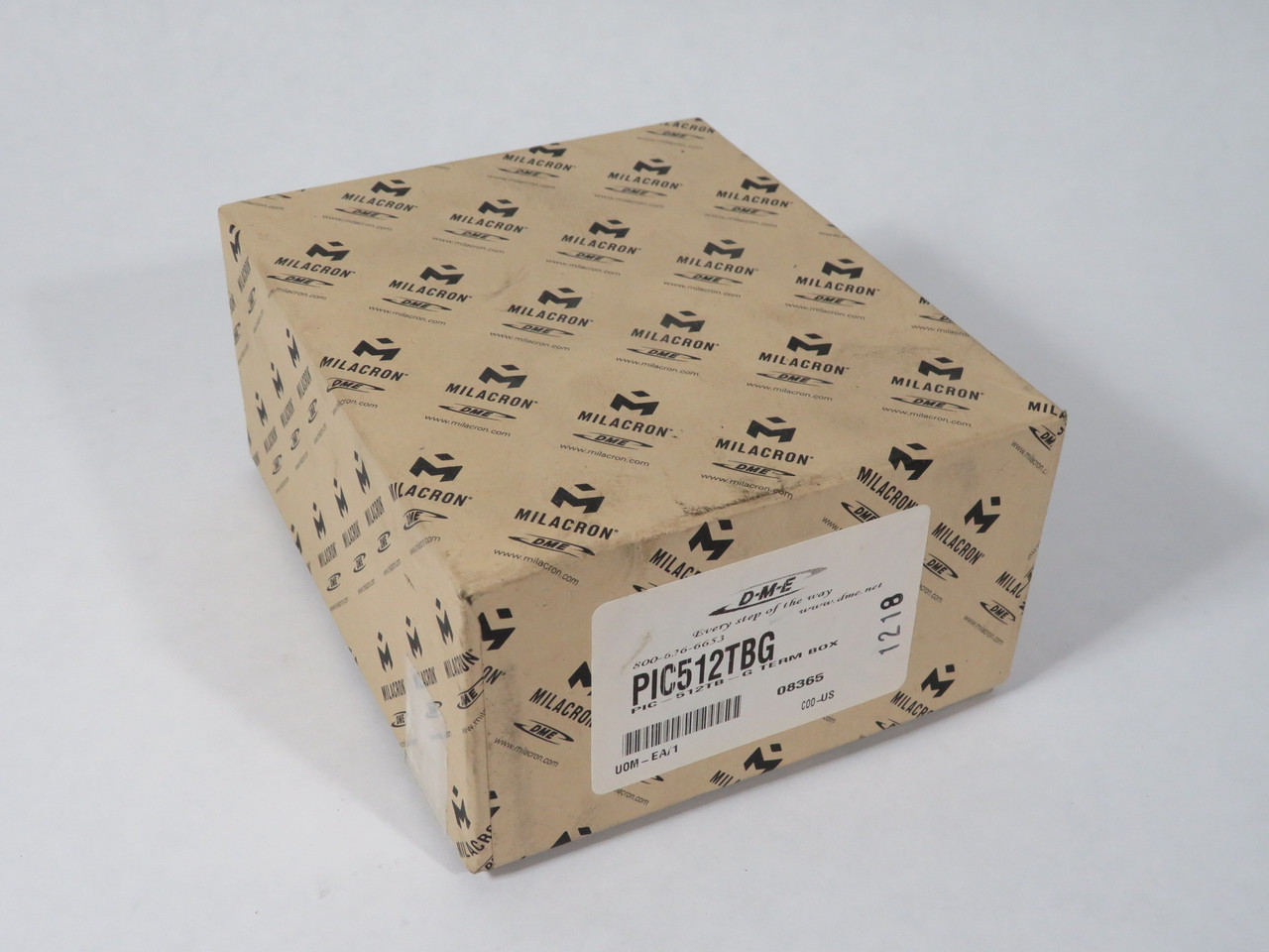 DME Milacron PIC512TBG Terminal Box 1 Connector NEW