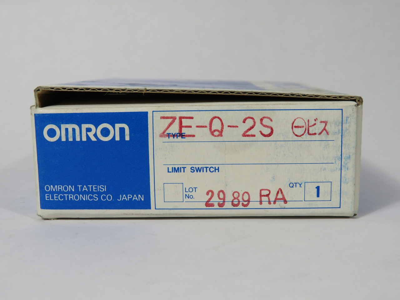 Omron ZE-Q-2S Limit Switch 15A 125/250/480V 1/2A 125VDC 1/4A 250VDC 1/8HP NEW