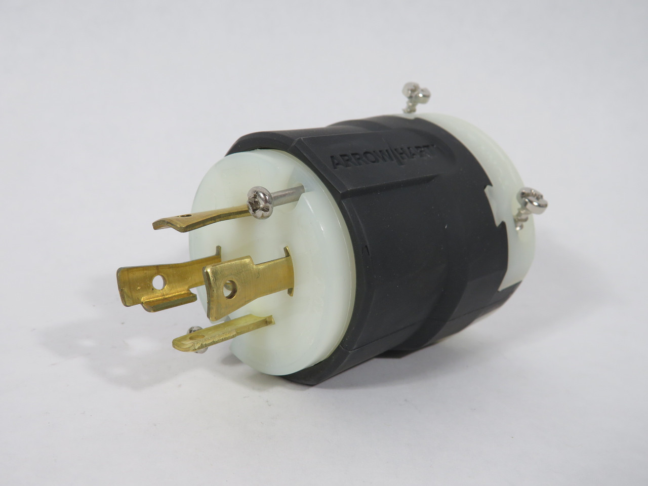 Eaton Arrow Hart AHL1530P Ultra Grip Locking Plug 30A 250V 3P 4W L15-30P NEW