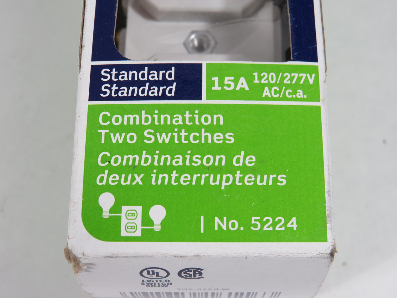 Leviton 5224-W Combination Toggle Switch 15A 120/277V 1-Pole/1-Pole White NEW
