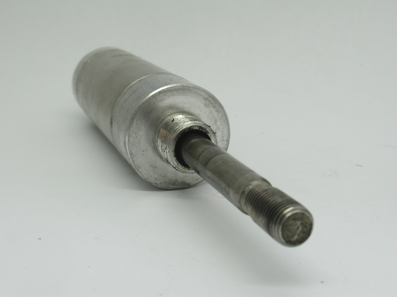 Humphrey 5-DP-2 Double Acting Air Cylinder 1-1/2" Bore 2" Stroke 200PSIG USED