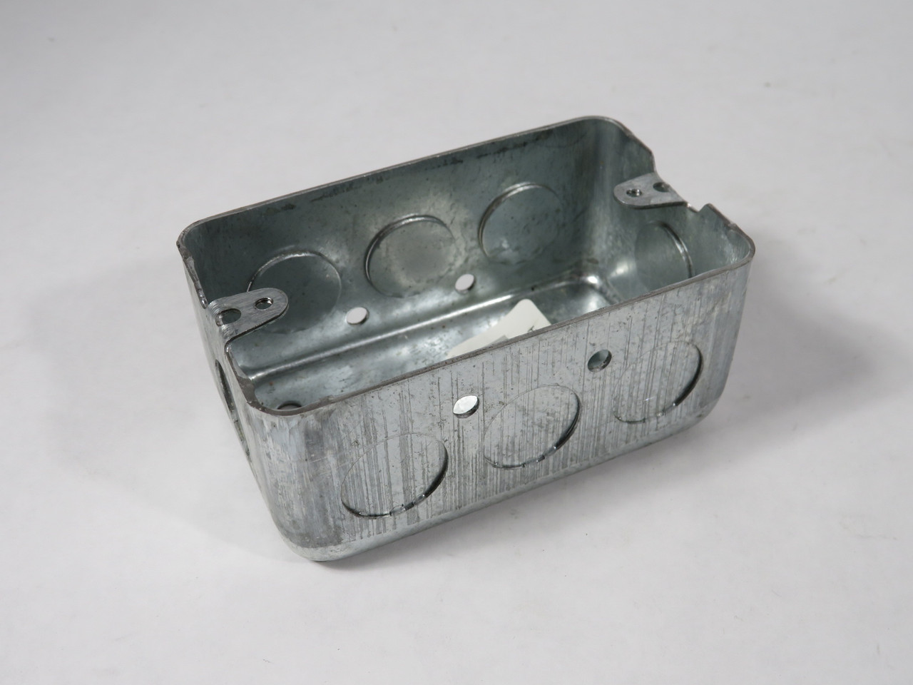 Hubbell 1110BAR Outlet Box 4" x 2-1/2" x 1-7/8" NOP