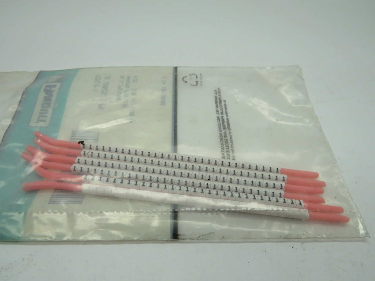 Panduit PCA11-1 Clip On Wire Marker "1" 6 Wands .110-.130" Open Bag NWB