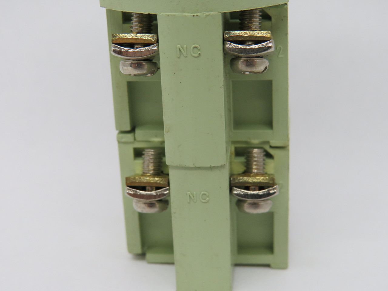 Generic Twist Release Mushroom Push Button Switch 2NC 2NO 10A 250VAC USED