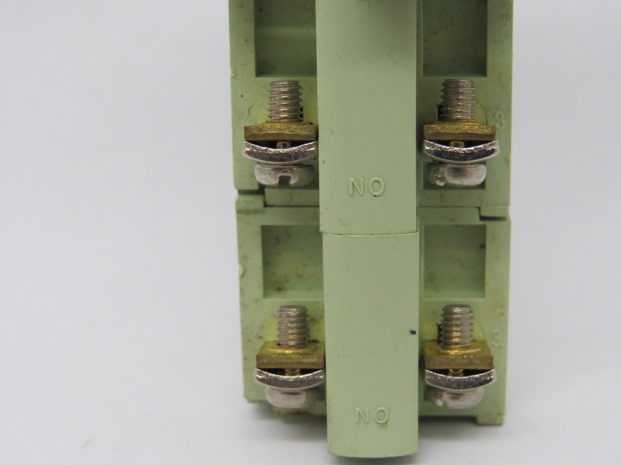 Generic Twist Release Mushroom Push Button Switch 2NC 2NO 10A 250VAC USED