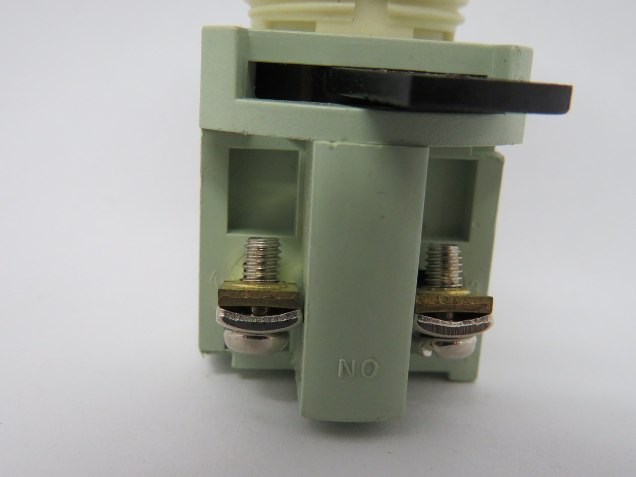 Generic 50mm Mushroom Momentary Push Button Switch 1NO 1NC Shelf Wear USED