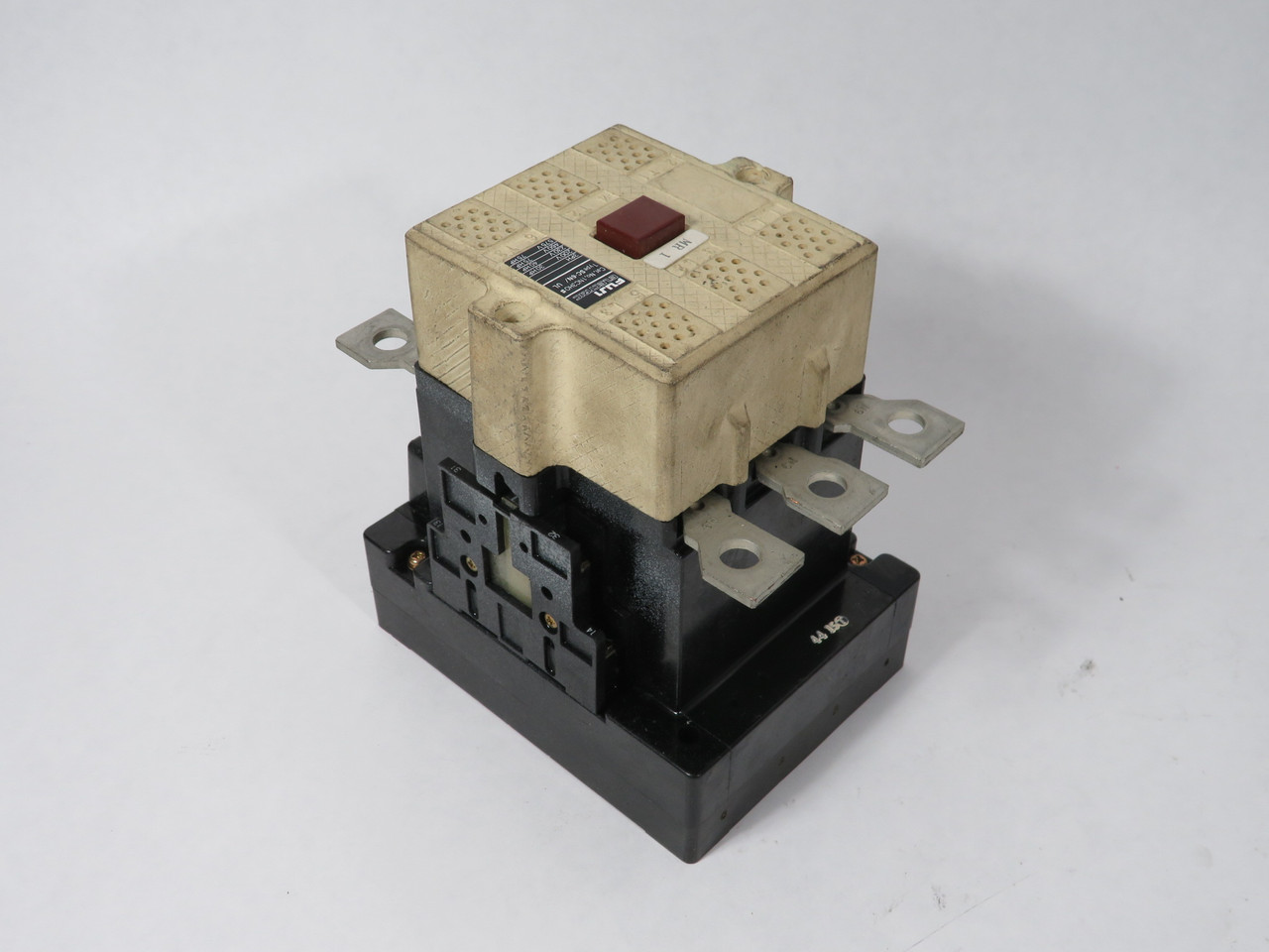 Fuji Electric SC-6N/UL Contactor 100-120VAC 50/60Hz 100-120VDC USED