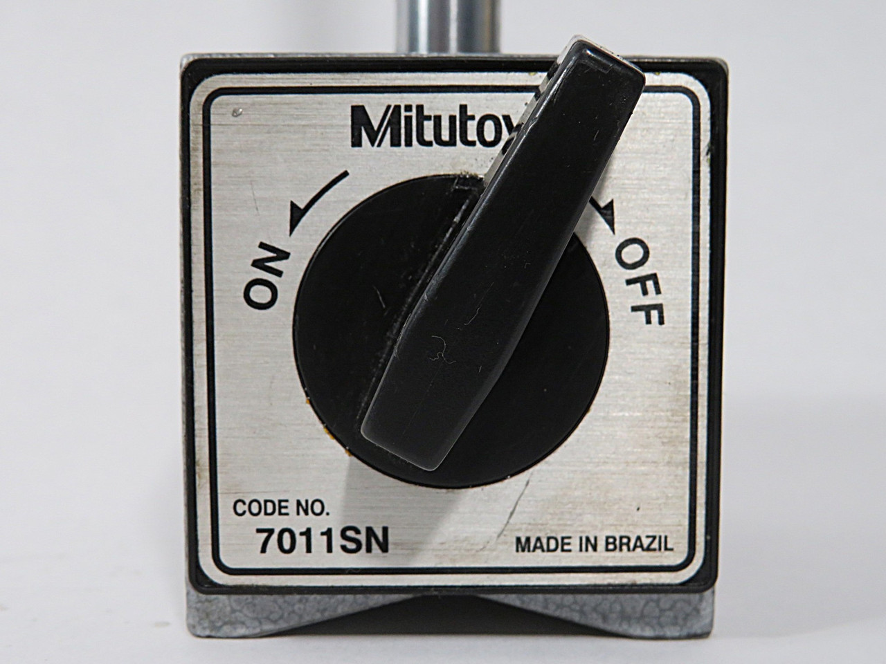 Mitutoyo 7011SN Magnetic Base for Dial Indicator 235mm H 160mm Working R USED