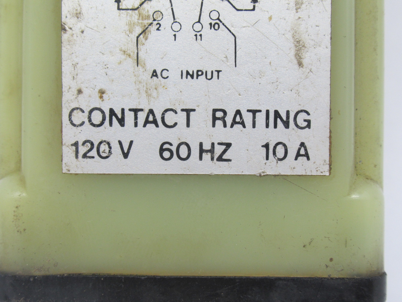 Agastat 9822B12D Time Delay Relay 2-60sec 120VAC 10A 60Hz 11-Pin USED