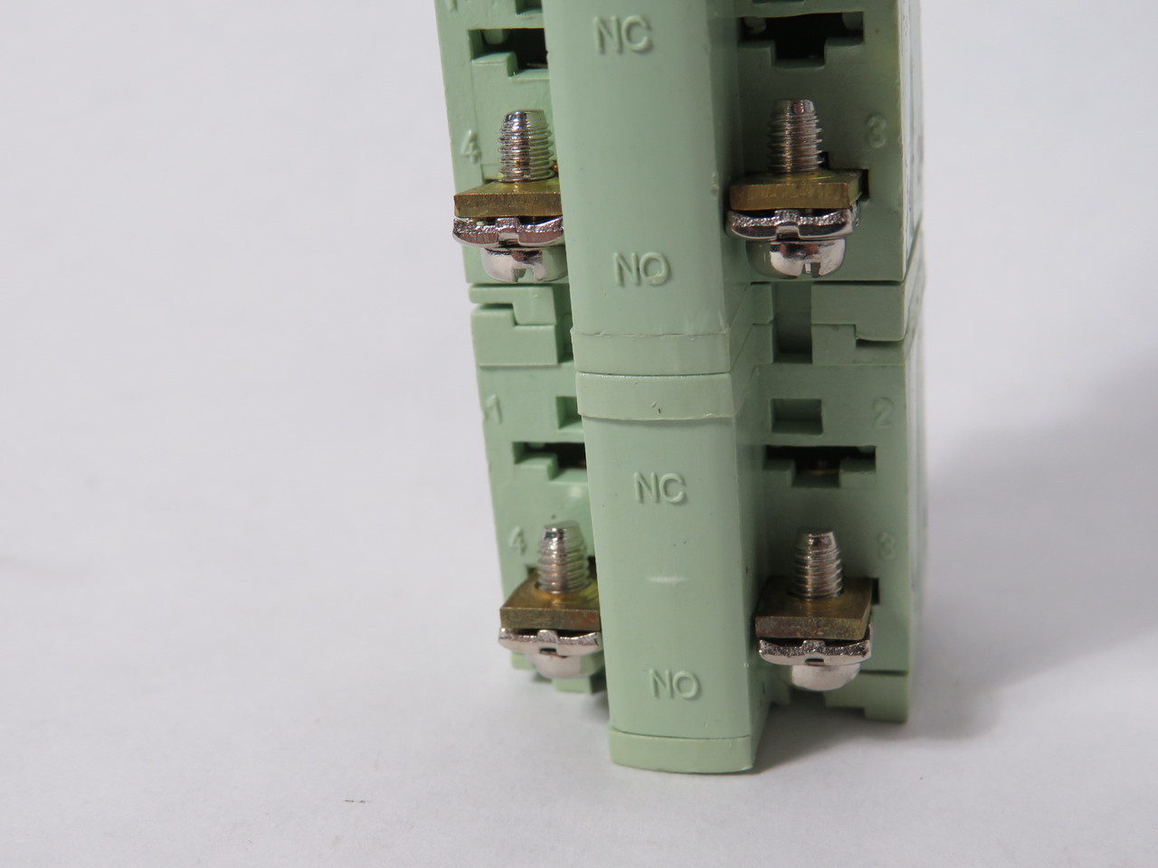 Generic 3Pos Wide Base Left Right Spring Back Keyed Switch 4NO 10A 250VAC NOP