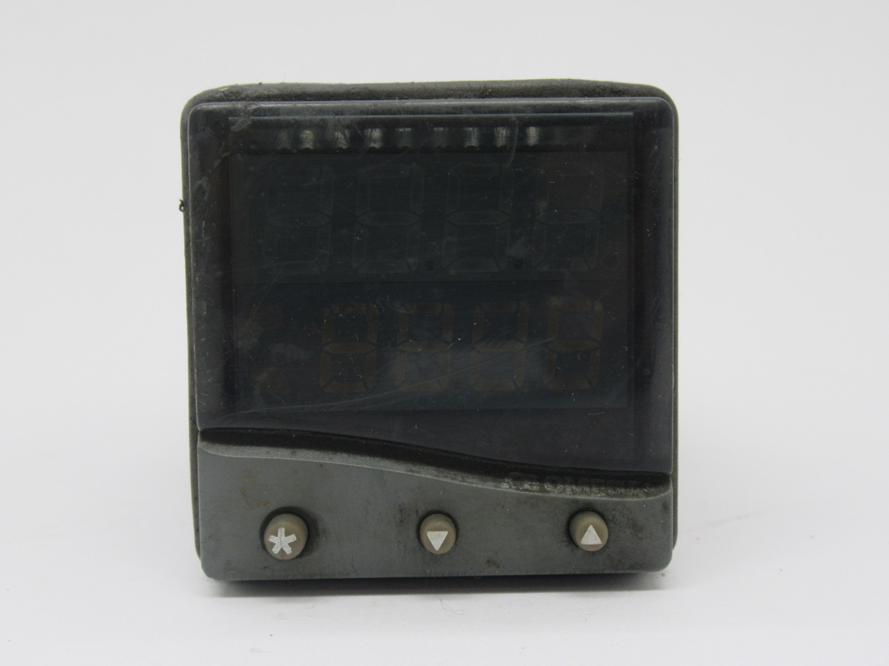 Omega Engineering CN9411 Dual Display Temperature Controller 100-240V USED